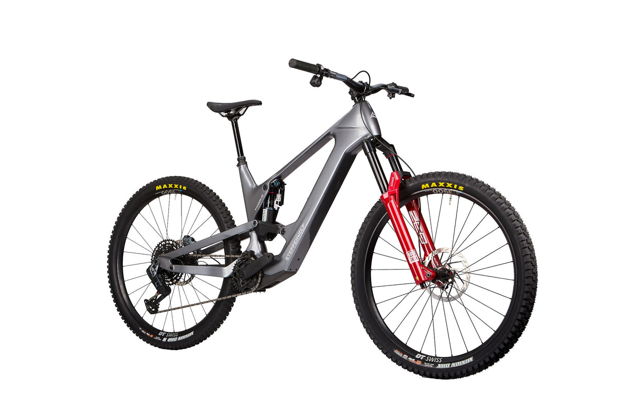 Steppenwolf Tycoon 10 Titanium Grey Gloss