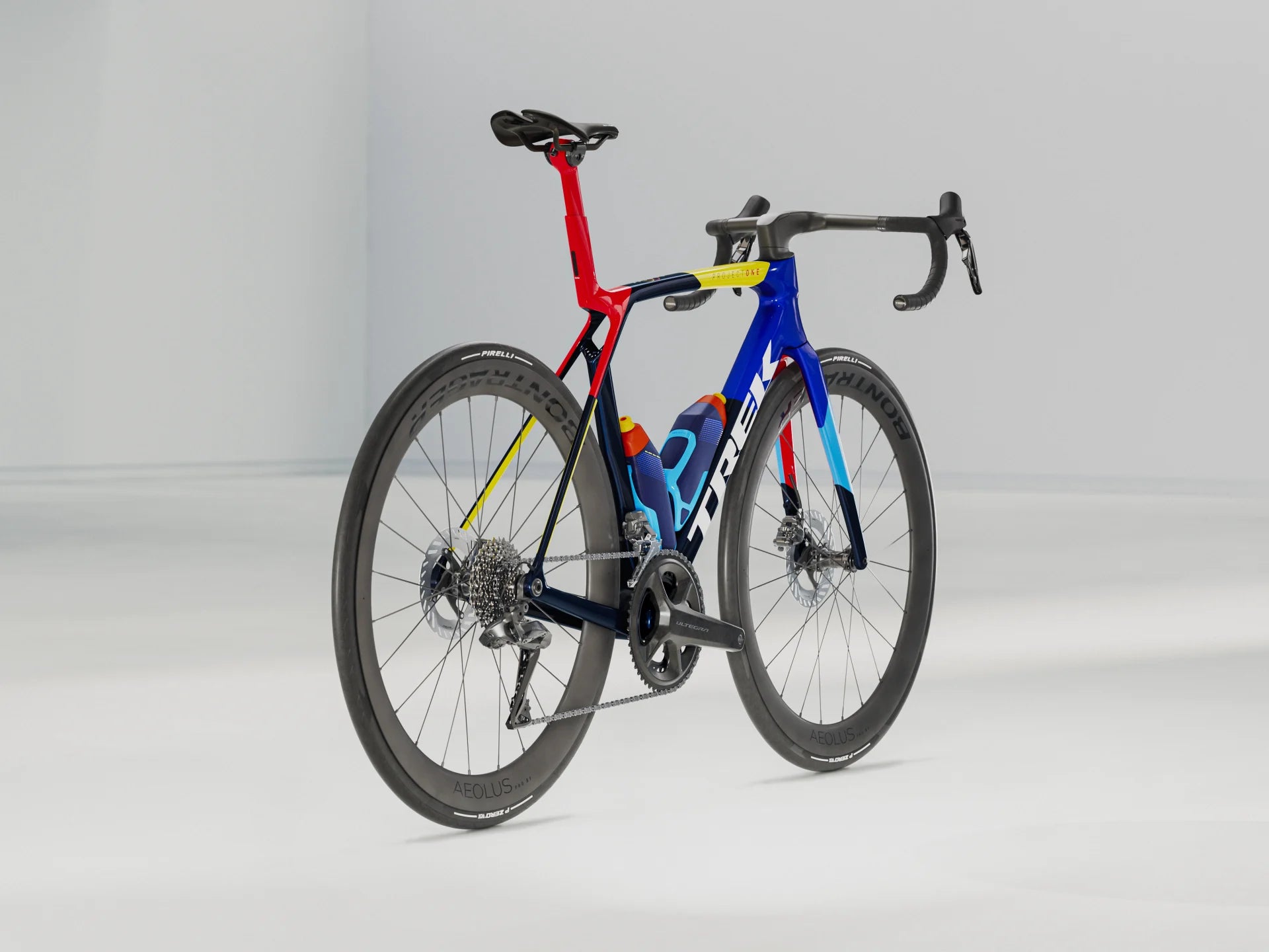 TREK Madone SLR 7 Gen 8 - Premium Bikeshop