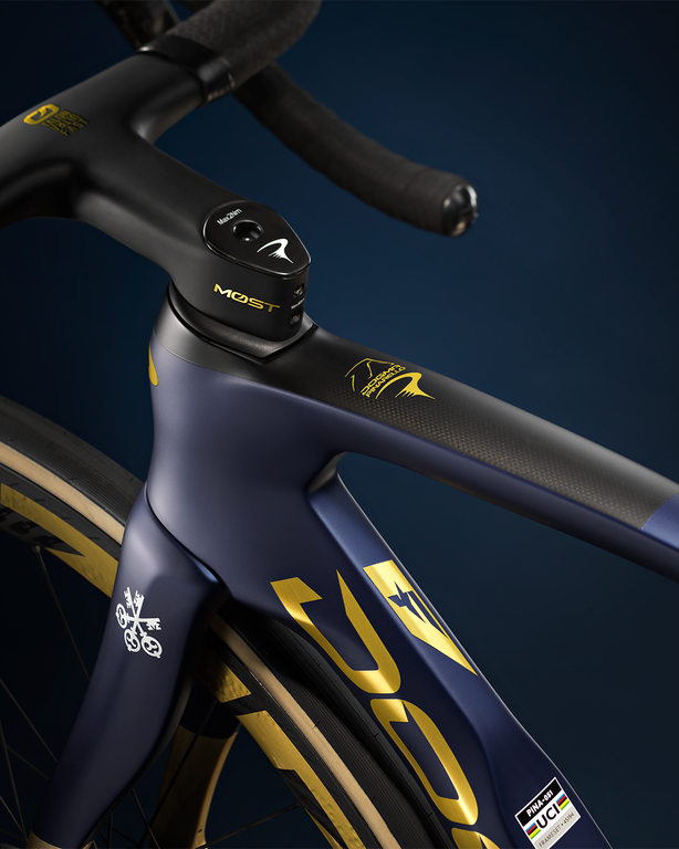 Pinarello Dogma F Sram Red ETAP AXS - Team PQ3 Replica - Premium Bikeshop