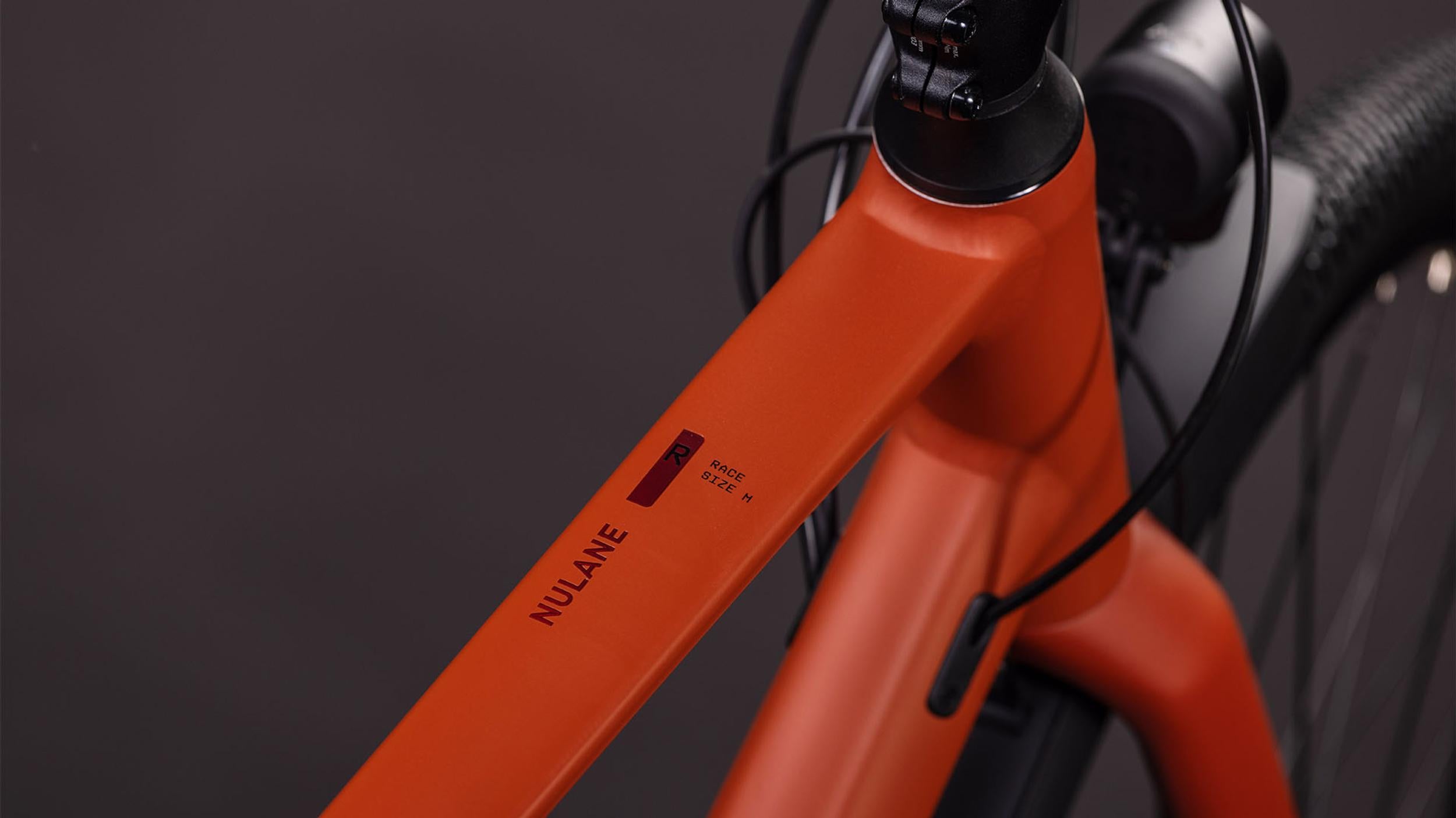 Cube Nulane Race FE amber´n´black