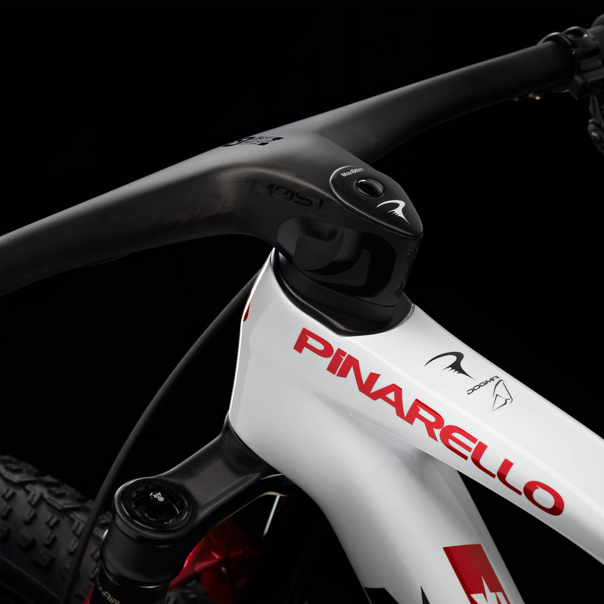 Pinarello Dogma XCR Arctic Flame