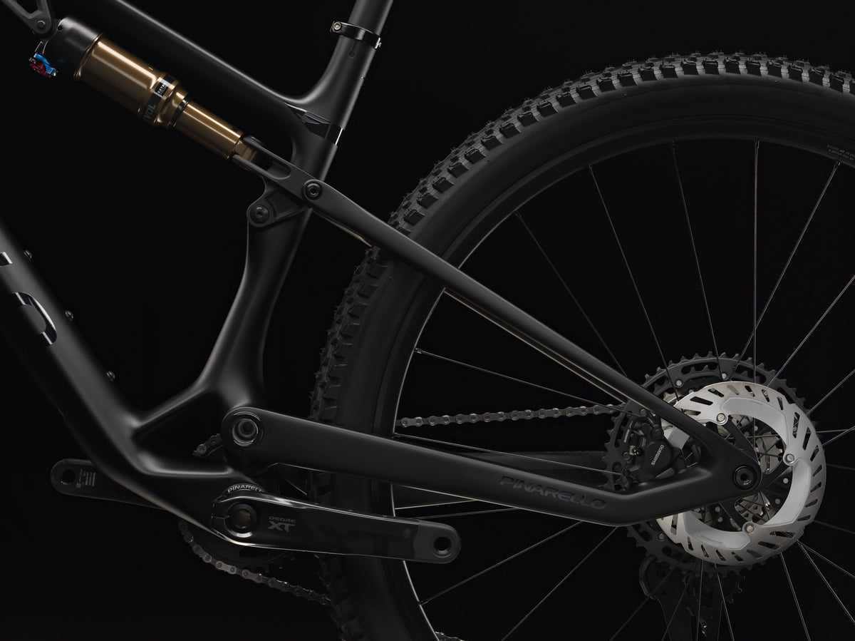Pinarello Dogma XCT9 Black on Black