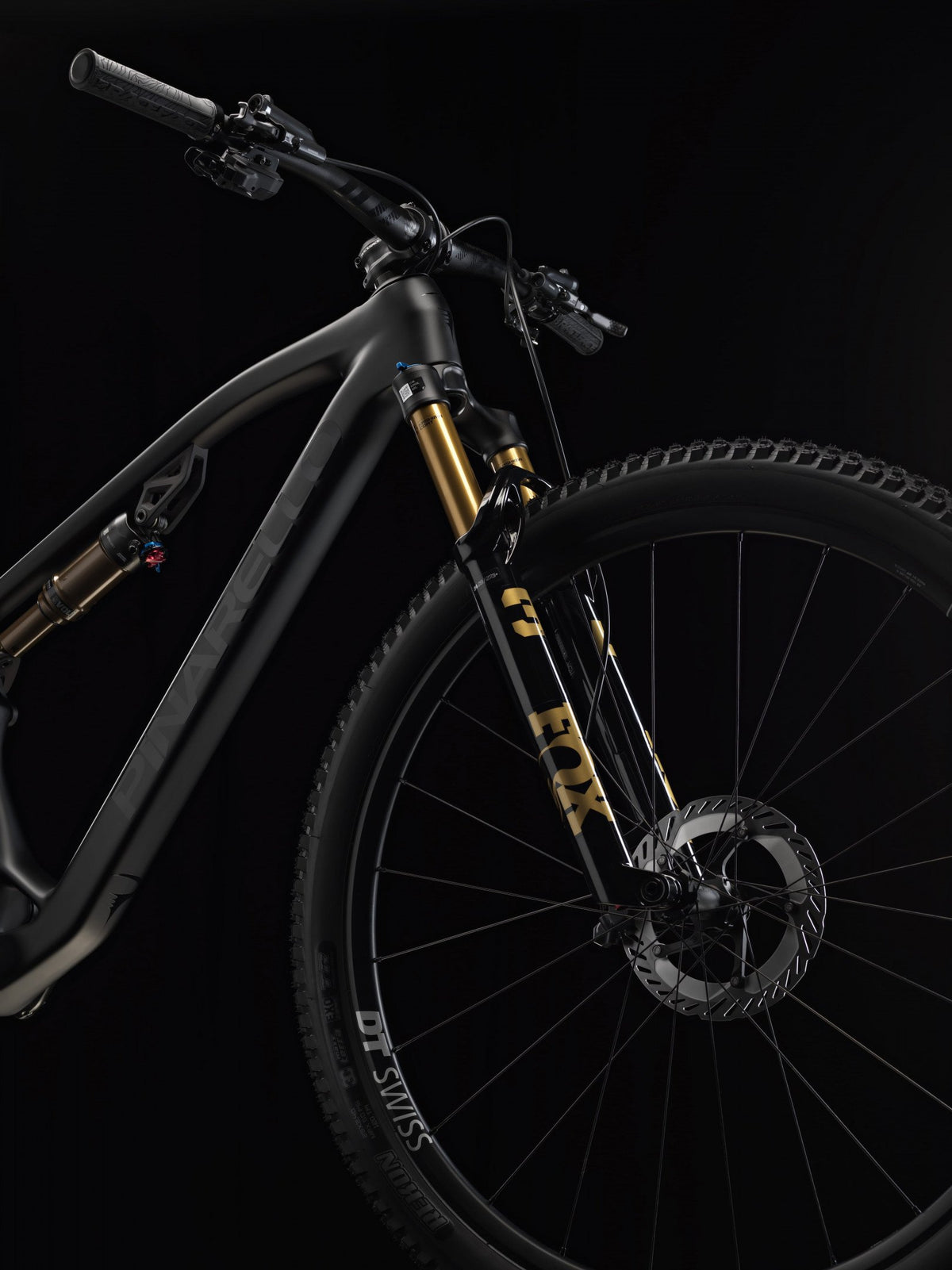 Pinarello Dogma XCT9 Black on Black