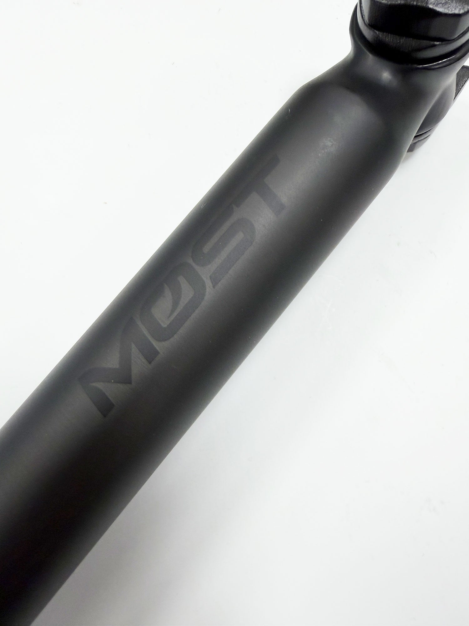 Pinarello | Most Seatpost Ø30,9 carbon long for carbon rail kit AM
