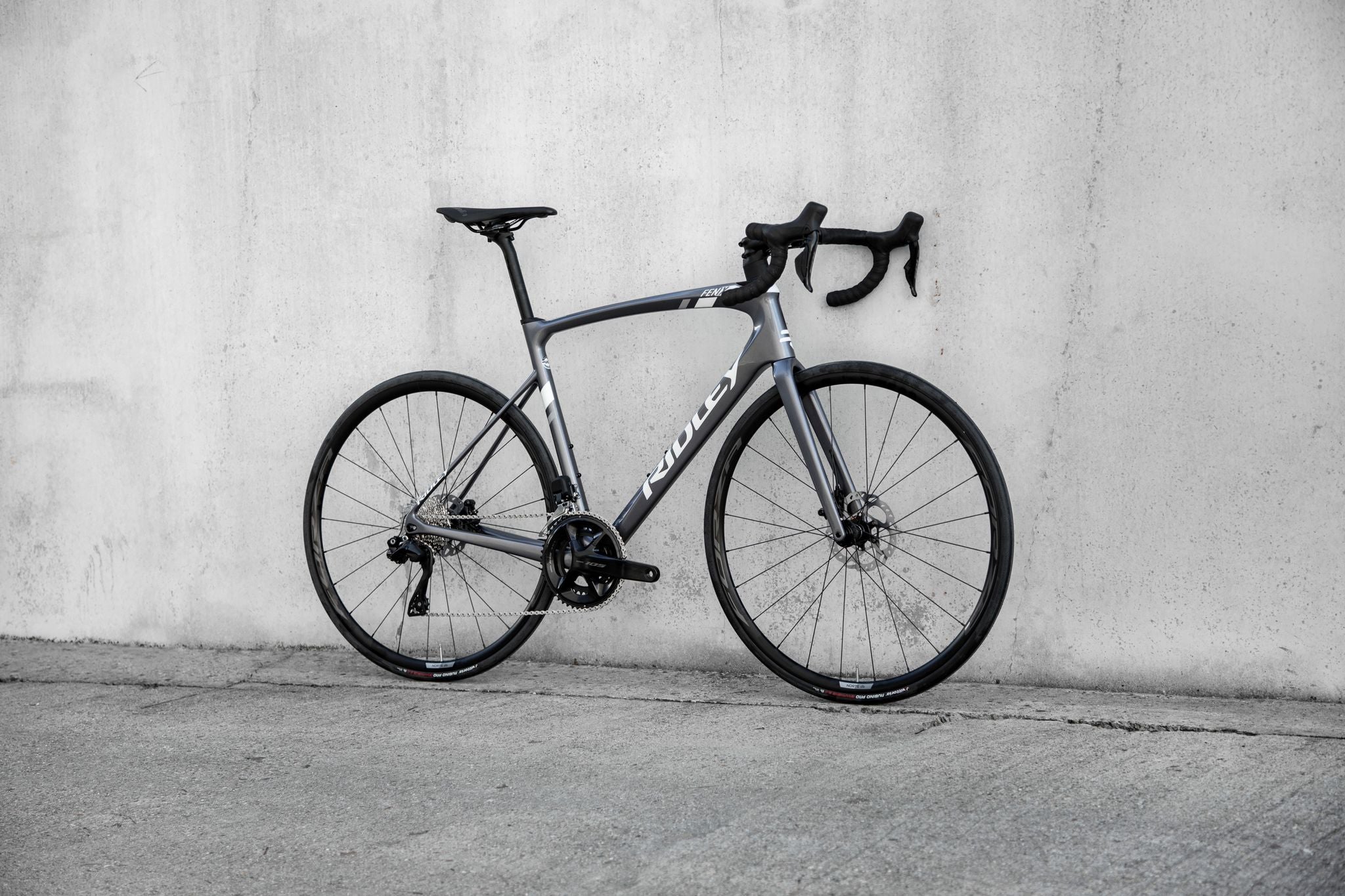 Ridley Fenix SLiC 105 - Premium Bikeshop