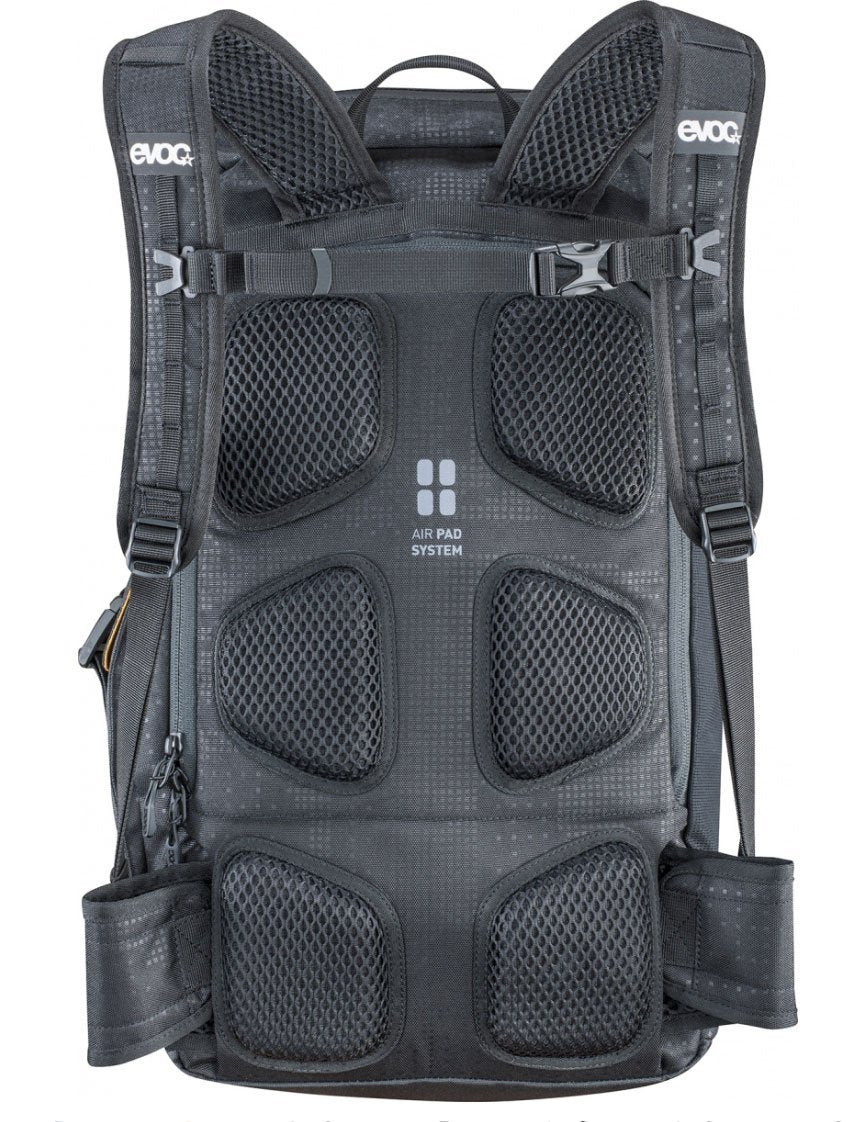 EVOC MISSION PRO 28L Black - Premium Bikeshop