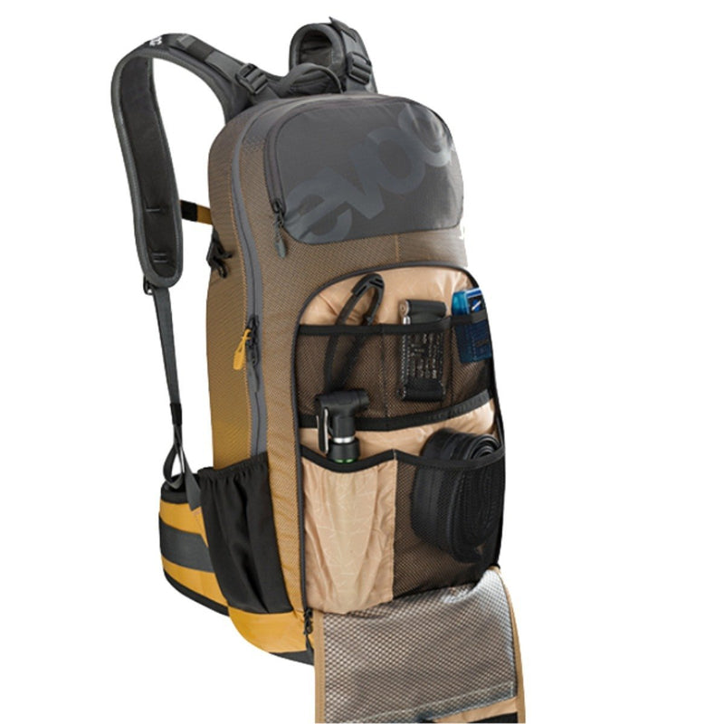EVOC FR ENDURO 16L GREY- SAND - Premium Bikeshop
